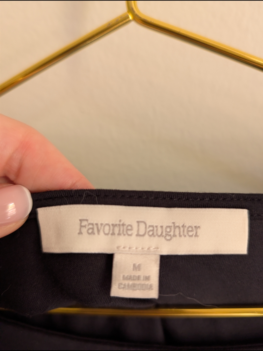 NWOT Favorite Daughter Black the limitless Top - Picture 4 of 5